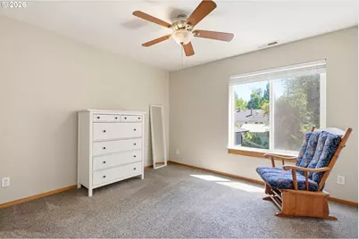 629 SE Roberts Ave, Gresham, OR 97080 - Photo 15