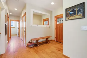 629 SE Roberts Ave, Gresham, OR 97080 - Photo 9