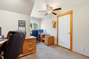 629 SE Roberts Ave, Gresham, OR 97080 - Photo 19