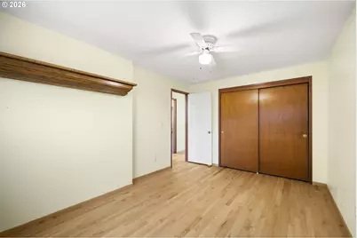 540 W Clackamas Cir, Woodburn, OR 97071 - Photo 17