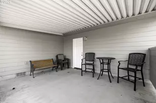 540 W Clackamas Cir, Woodburn, OR 97071 - Photo 23