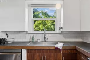 2015 E 29th St, Vancouver, WA 98663 - Photo 15