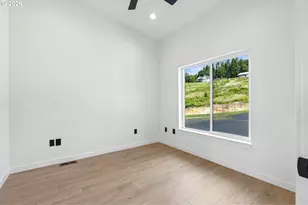 340 Anderson Dr, Kalama, WA 98625 - Photo 29