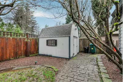 257 SW Nancy Cir, Gresham, OR 97030 - Photo 29