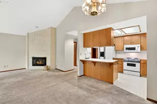 14851 NE Sacramento St, Portland, OR 97230 - Photo 9
