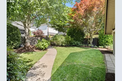 516 7th St, Lake Oswego, OR 97034 - Photo 13