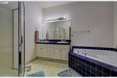 21731 NE 28th St, Camas, WA 98607 - Photo 13
