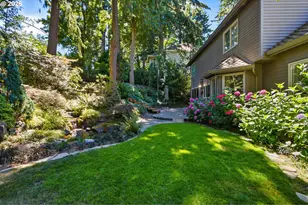 808 SW Regency Terrace, Portland, OR 97225 - Photo 31