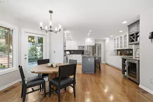 808 SW Regency Terrace, Portland, OR 97225 - Photo 11