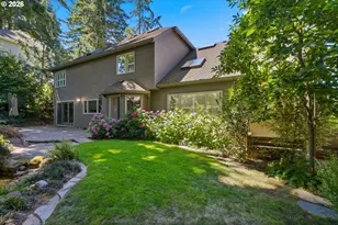 808 SW Regency Terrace, Portland, OR 97225 - Photo 31