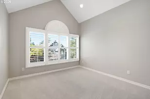 808 SW Regency Terrace, Portland, OR 97225 - Photo 23