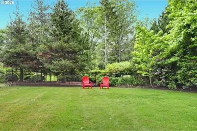2715 NW Linmere Dr, Portland, OR 97229 - Photo 31