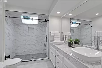 2715 NW Linmere Dr, Portland, OR 97229 - Photo 23