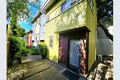 2321 SE Belmont St, Portland, OR 97214 - Photo 1