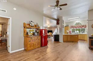 5041 N Myrtle Rd, Myrtle Creek, OR 97457 - Photo 13