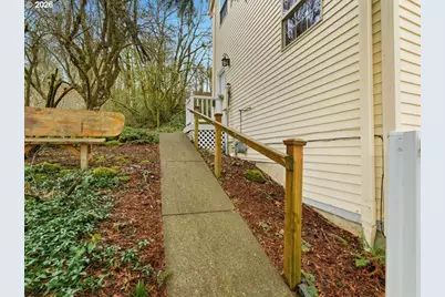 511 S Center St, Oregon City, OR 97045 - Photo 35