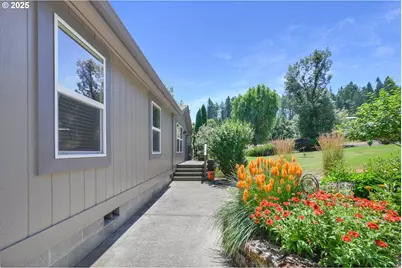 78135 Daybreak Dr, Cottage Grove, OR 97424 - Photo 7