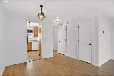 312 NE 103rd St, Vancouver, WA 98685 - Photo 7