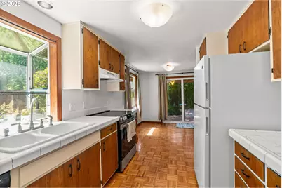 1940 Tarpon St, Eugene, OR 97401 - Photo 11