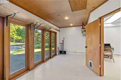 1940 Tarpon St, Eugene, OR 97401 - Photo 29
