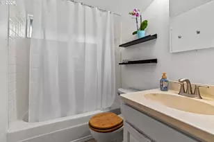 1940 Tarpon St, Eugene, OR 97401 - Photo 15