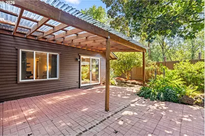1940 Tarpon St, Eugene, OR 97401 - Photo 19