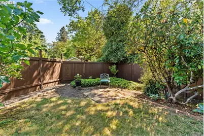 1940 Tarpon St, Eugene, OR 97401 - Photo 23