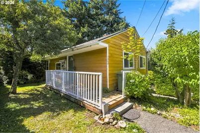 1302 California Ave, Coos Bay, OR 97420 - Photo 1