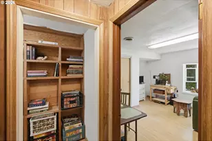 1302 California Ave, Coos Bay, OR 97420 - Photo 23