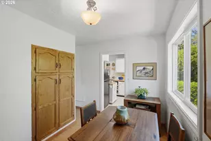 1302 California Ave, Coos Bay, OR 97420 - Photo 13