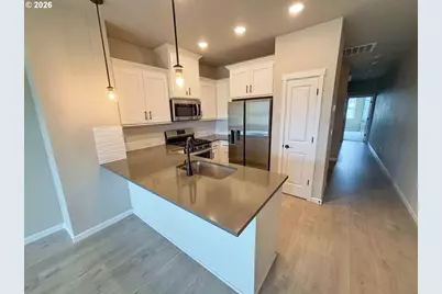 7465 SE Kinnaman St, Hillsboro, OR 97123 - Photo 13