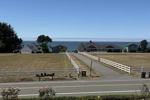 15275 Oceanview Dr, Brookings, OR 97415 - Photo 5
