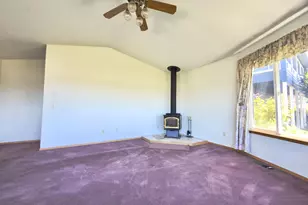 15275 Oceanview Dr, Brookings, OR 97415 - Photo 9