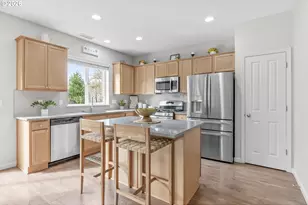 316 NW Camp Ireland St, Hillsboro, OR 97124 - Photo 7