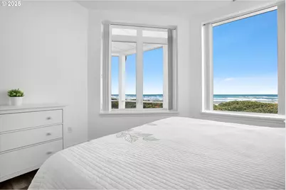 5852 SW Cupola Dr, South Beach, OR 97366 - Photo 15