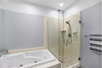 5852 SW Cupola Dr, South Beach, OR 97366 - Photo 17