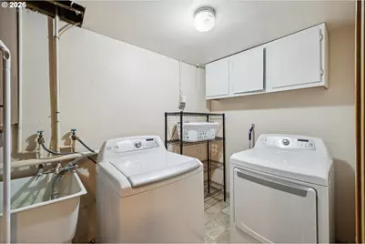 9285 SW Whitford Ln, Portland, OR 97223 - Photo 29