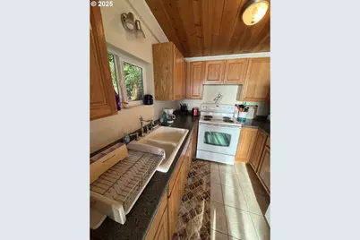 70834 Devore Arm Rd, Lakeside, OR 97449 - Photo 13