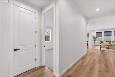1144 N 41st Pl, Ridgefield, WA 98642 - Photo 5