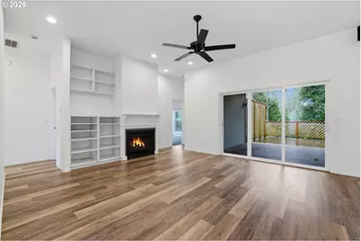 1050 Peacock St, Warrenton, OR 97121 - Photo 11