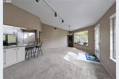 13775 SW Scholls Ferry Rd #205, Beaverton, OR 97008 - Photo 7
