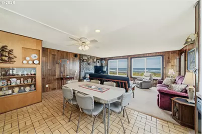321 N Pacific St, Rockaway Beach, OR 97136 - Photo 7