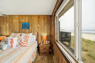 321 N Pacific St, Rockaway Beach, OR 97136 - Photo 13