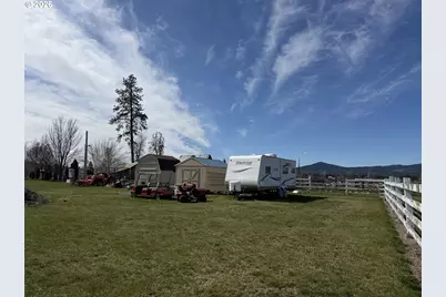 1782 Bz Glenwood Hwy, Glenwood, WA 98619 - Photo 41