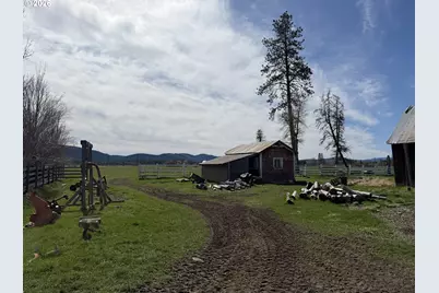 1782 Bz Glenwood Hwy, Glenwood, WA 98619 - Photo 37