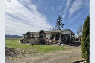 1782 Bz Glenwood Hwy, Glenwood, WA 98619 - Photo 3