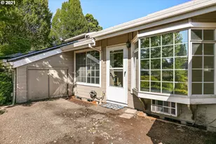 13775 SW Scholls Ferry Rd, Beaverton, OR 97008 - Photo 19