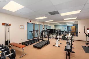 13775 SW Scholls Ferry Rd, Beaverton, OR 97008 - Photo 23