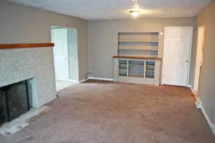 1936 SE 139th Ave, Portland, OR 97233 - Photo 3