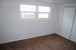 1936 SE 139th Ave, Portland, OR 97233 - Photo 9